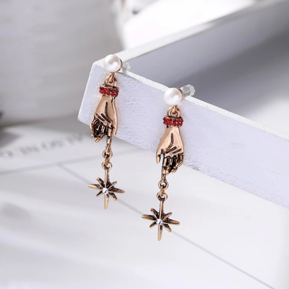 Antique gold hand earrings